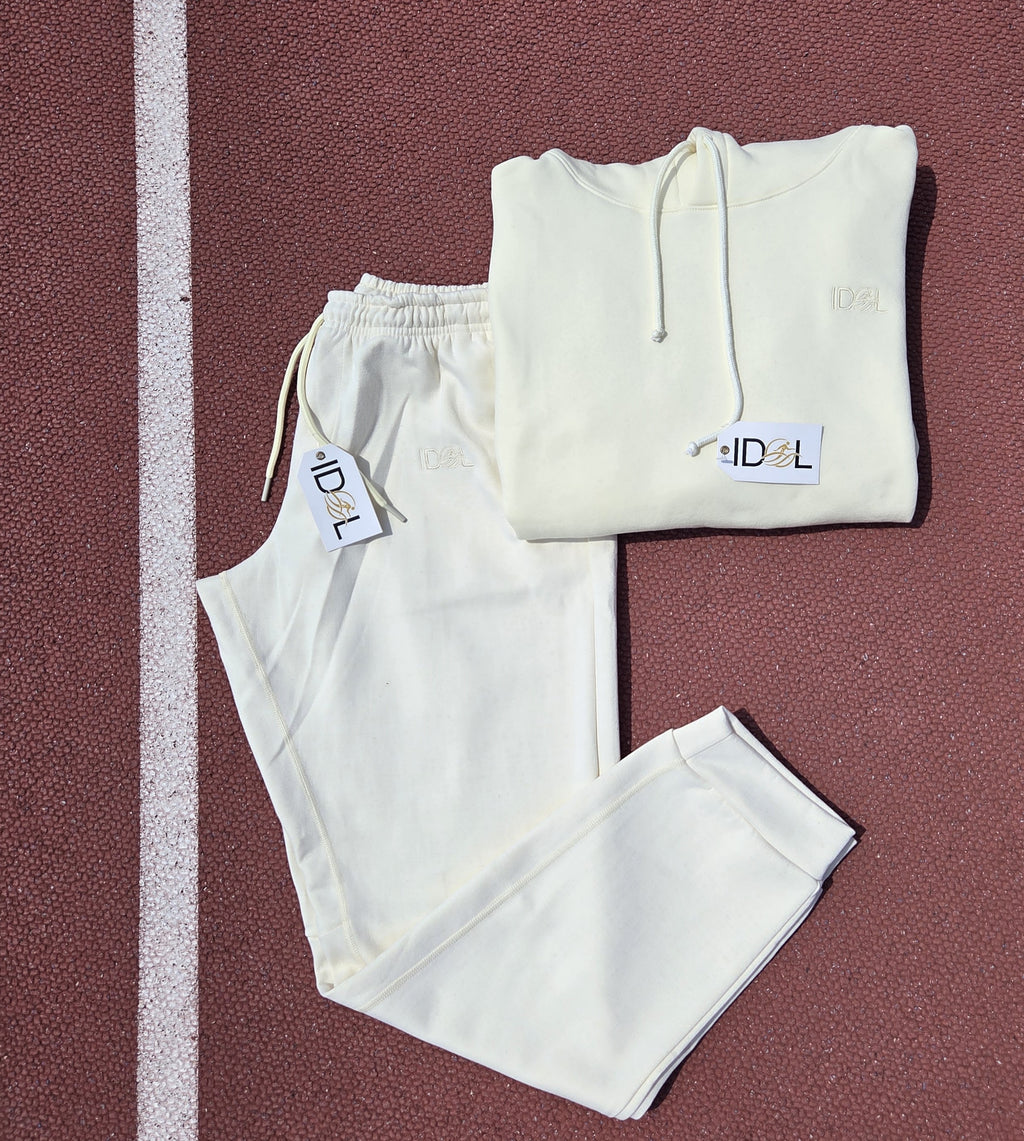 Idol Hoodie Beige